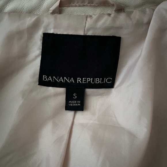 LAST CHANCE - Banana Republic Faux Shearling Moto Jacket - Picture 10 of 10